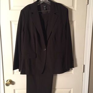 Brown Alfani Suit